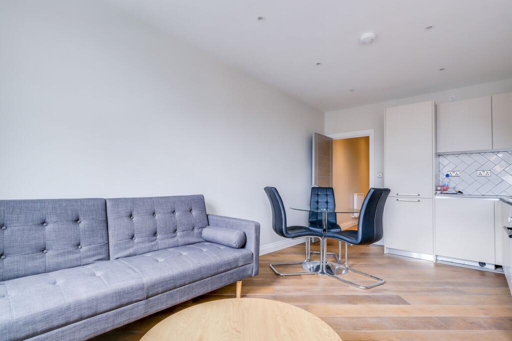 Main image of property: Bethnal Green Road, London, E2