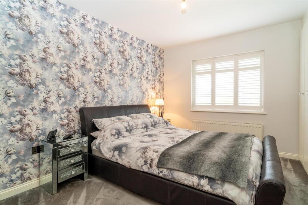 Additional image 15 of St Albans Road East, Hatfield