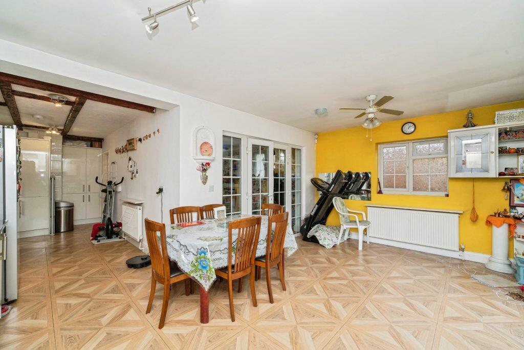 House in Southall - View 5