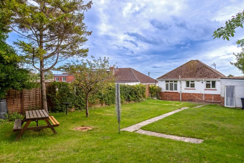 Howard Road, Sompting, Lancing - View 2