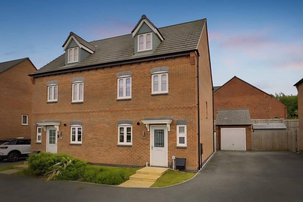 Main image of property: Lindhurst Way West, Mansfield