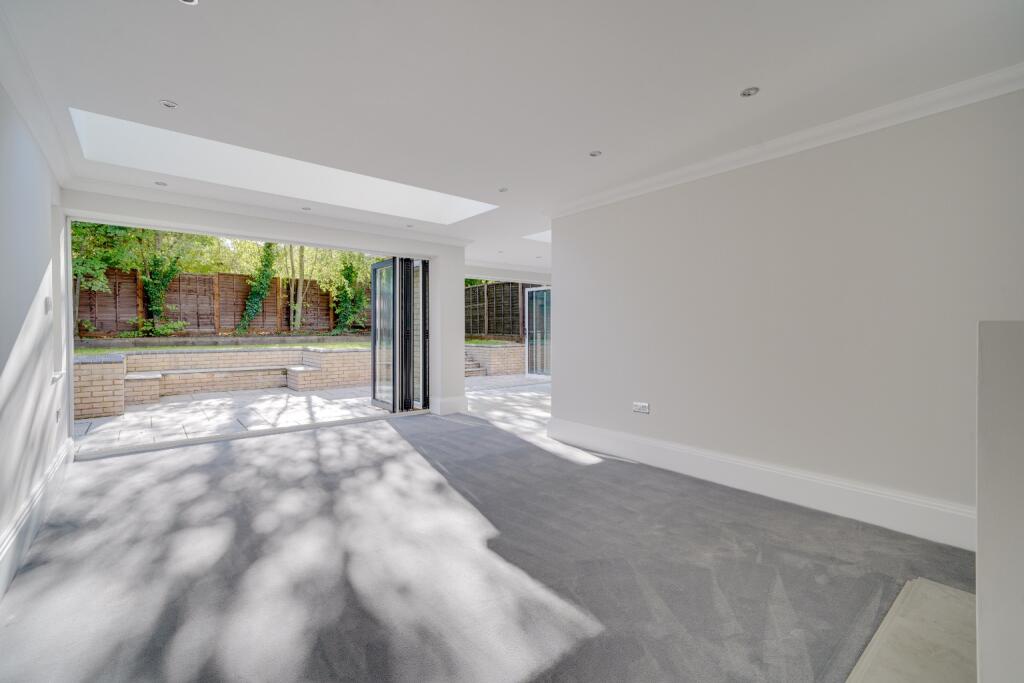 House in Stevenage - More
