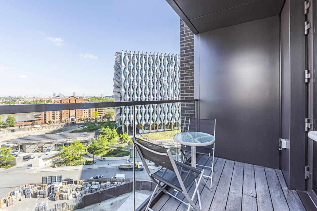 Apartment in London - View 4