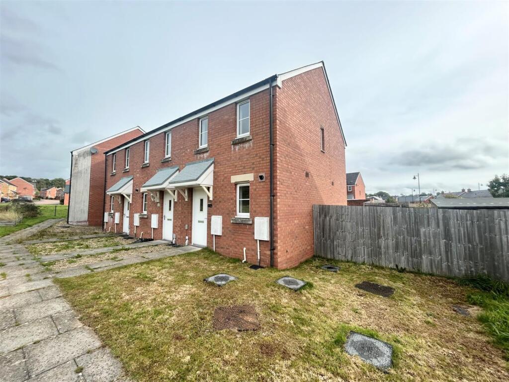 Main image of property: Heol Stradling, Parc Derwen, Coity, Bridgend, CF35 6AN