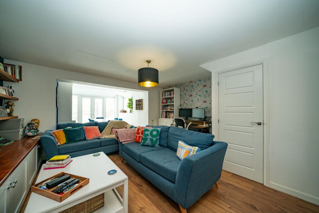 House in Hemel Hempstead - View 2
