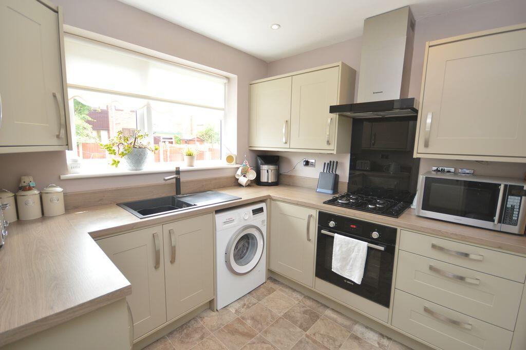 Hampton Drive, Widnes photo 4