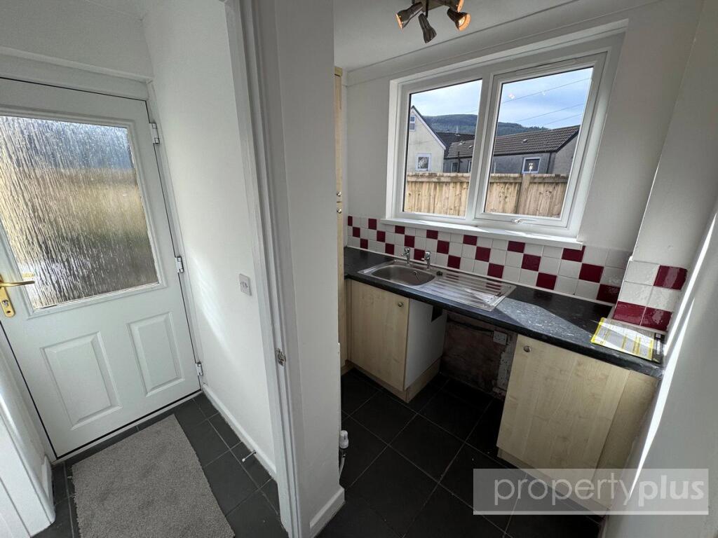 Dunraven Terrace, Treorchy, Rhondda Cynon Taff, CF42 - View 6