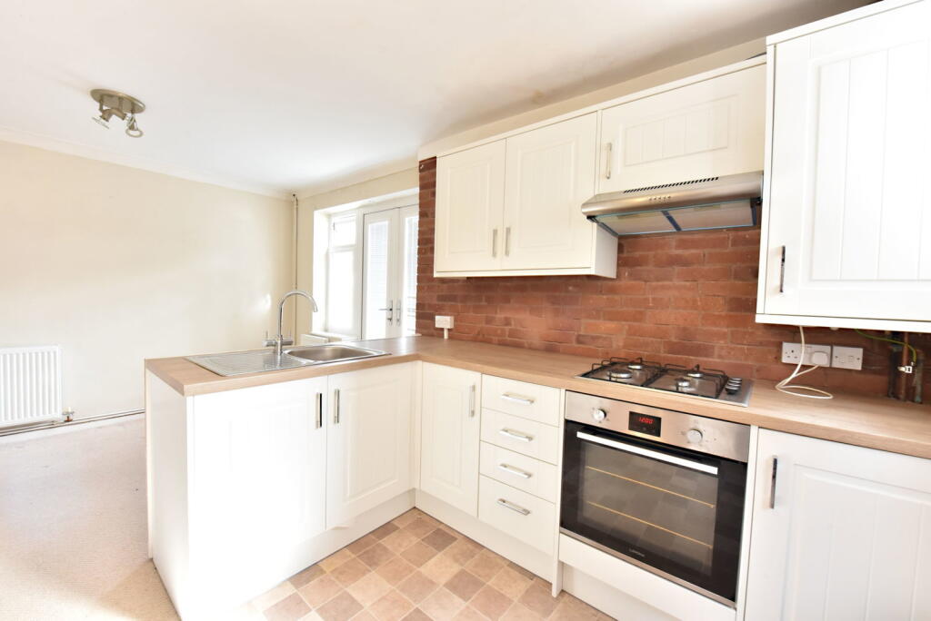 House in Dudley, West Midlands - View 3