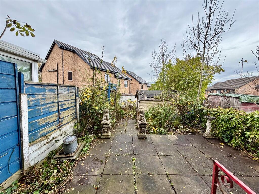 Jubilee Street, New Mills, High Peak photo 4