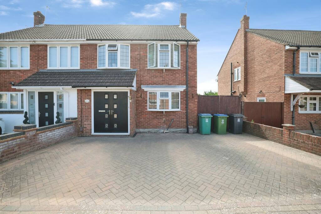 Main image of property: Biddenham Turn, Watford