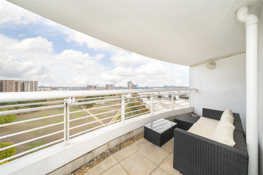 Apartment in London - View 5