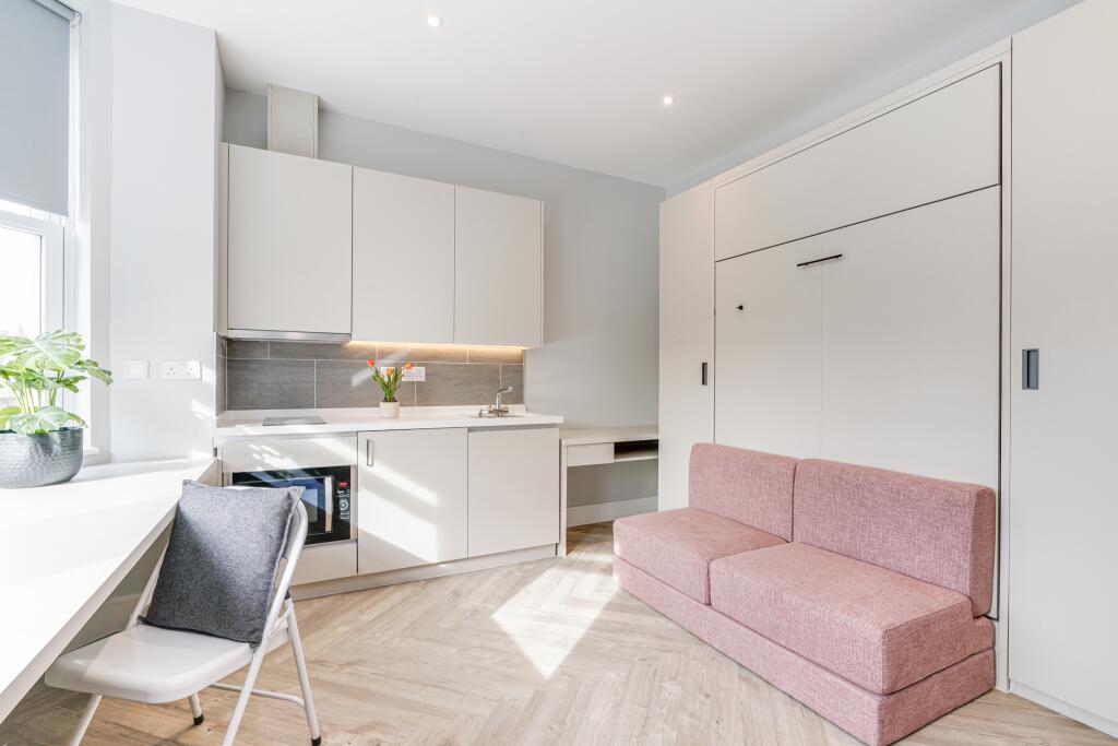 Main image of property: Hanger Lane, Ealing