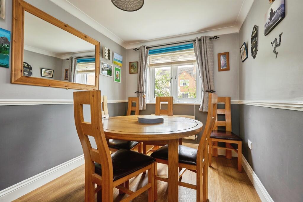 Beyer Road, Amesbury, Salisbury - More