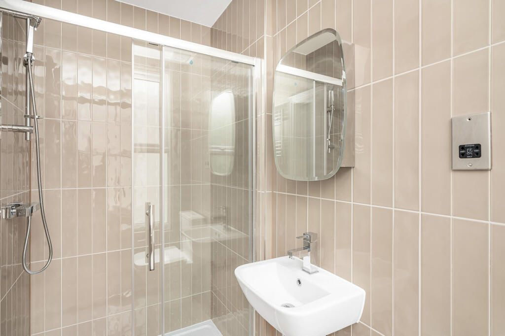 Apartment in London - View 4