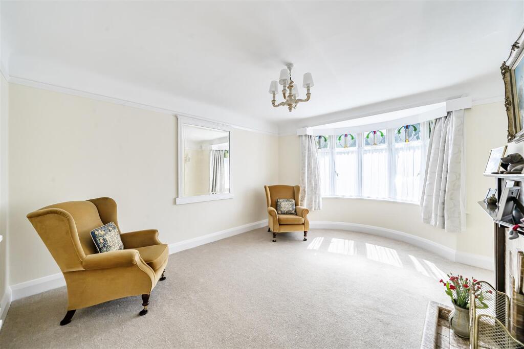 Swallowcliffe Gardens, Yeovil - View 3