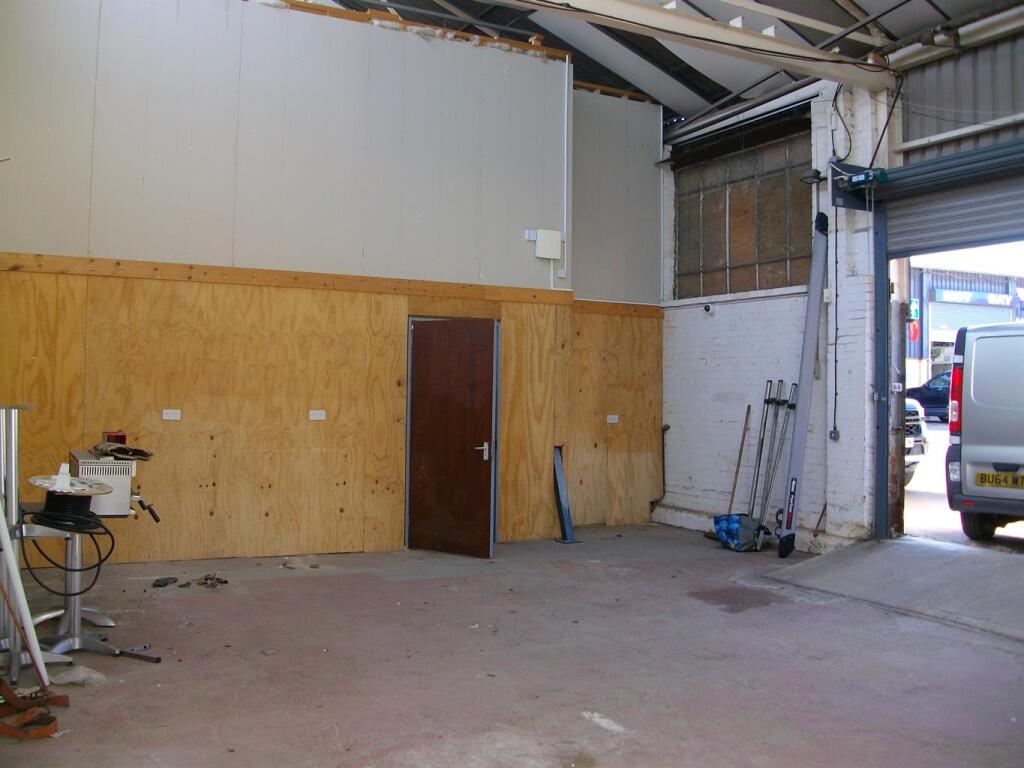 Photo 7