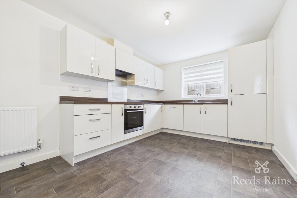 Epsom Close, Castleford, West Yorkshire, WF10 photo 2