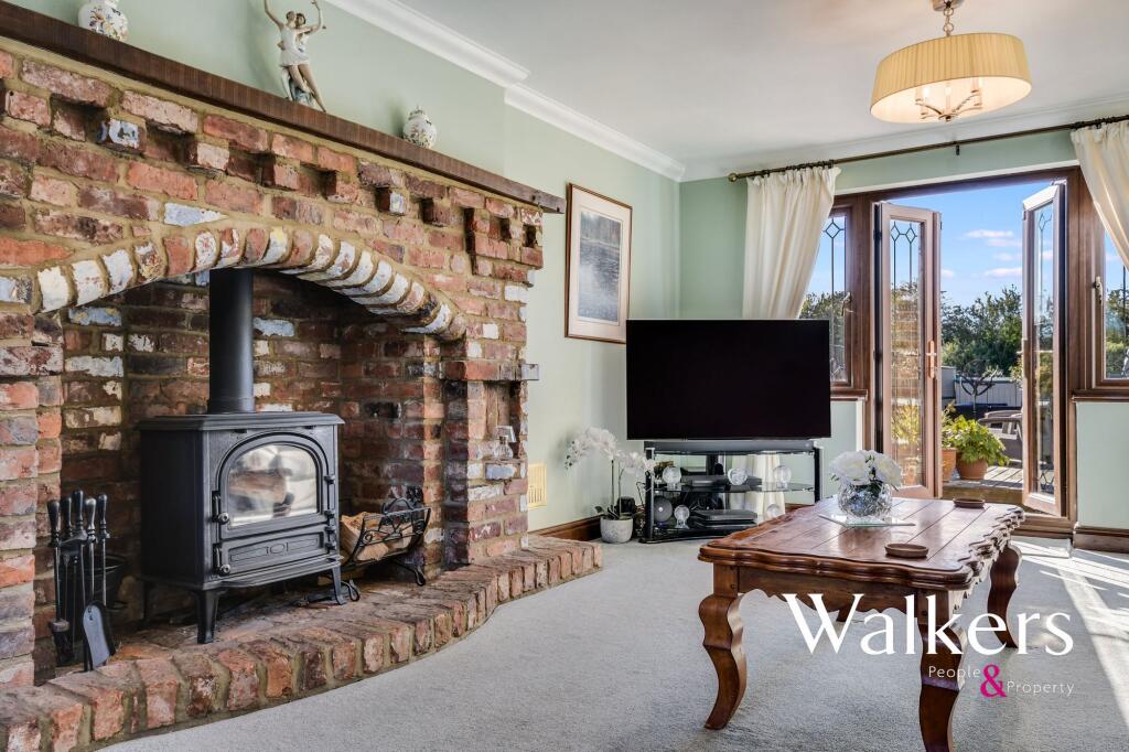 House in Maldon, North Fambridge - View 4