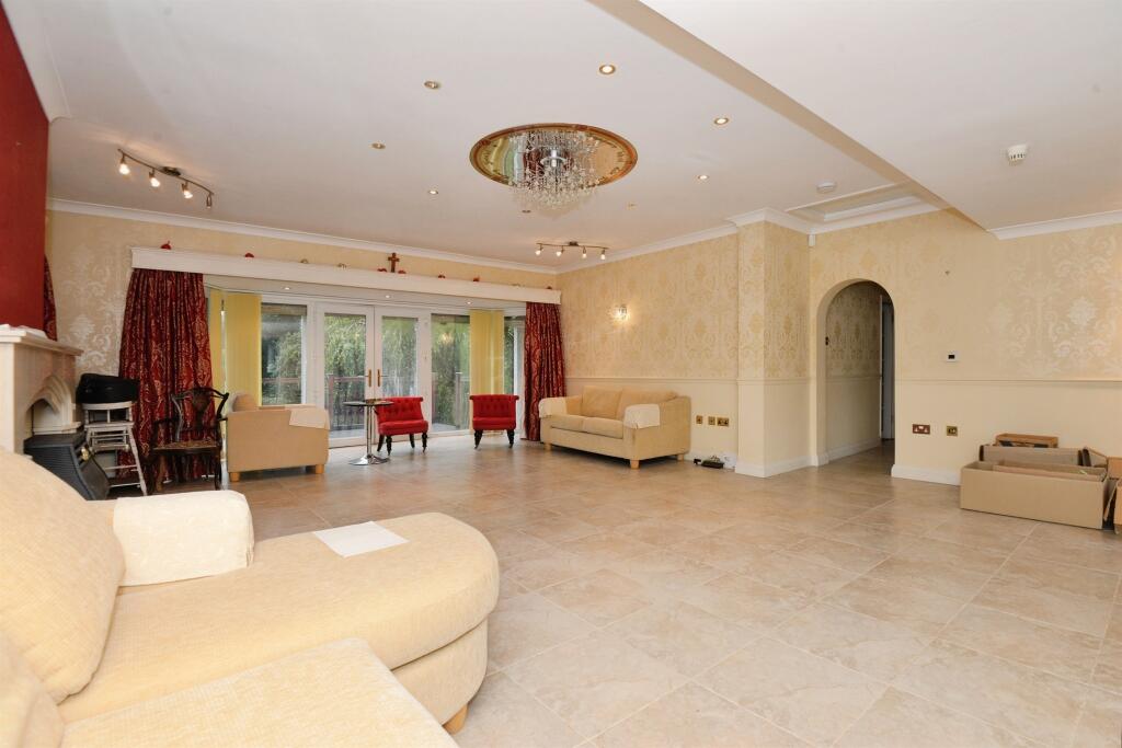 House in Hemel Hempstead - View 3