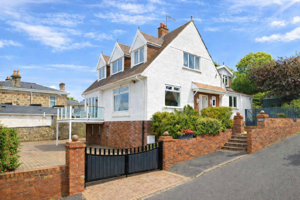 Main image of property: Pantonville Road West Kilbride