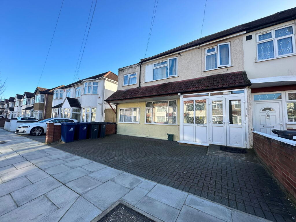 Main image of property: Scotts Road, Southall, UB2 5DF