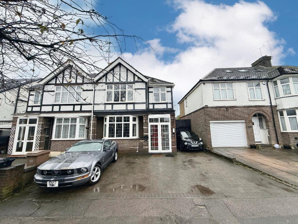 Oakley Road, Luton, LU4, Luton