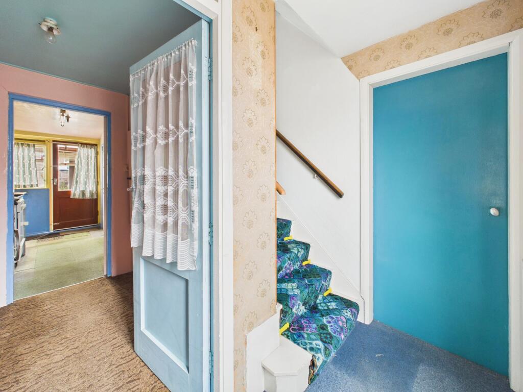 House in Nottingham, Bestwood Park Estate - More
