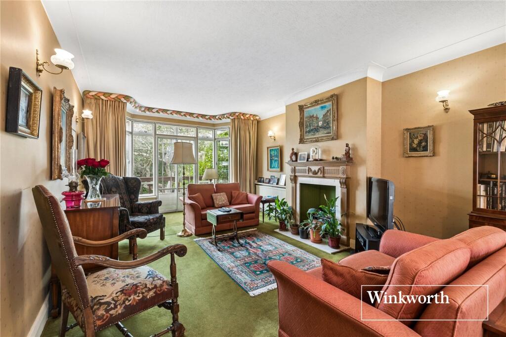 House in London - View 4