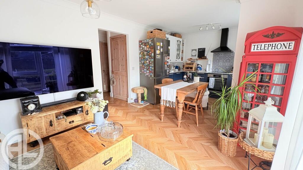 Apartment in Stevenage - View 5
