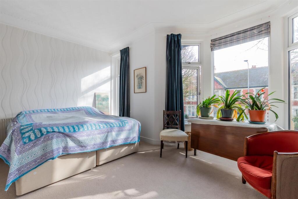 House in Cardiff, Penylan - View 5