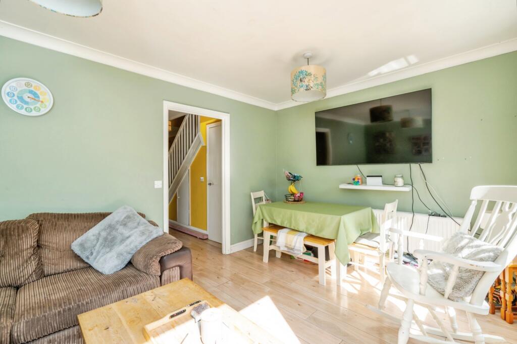 House in Portsmouth - View 4