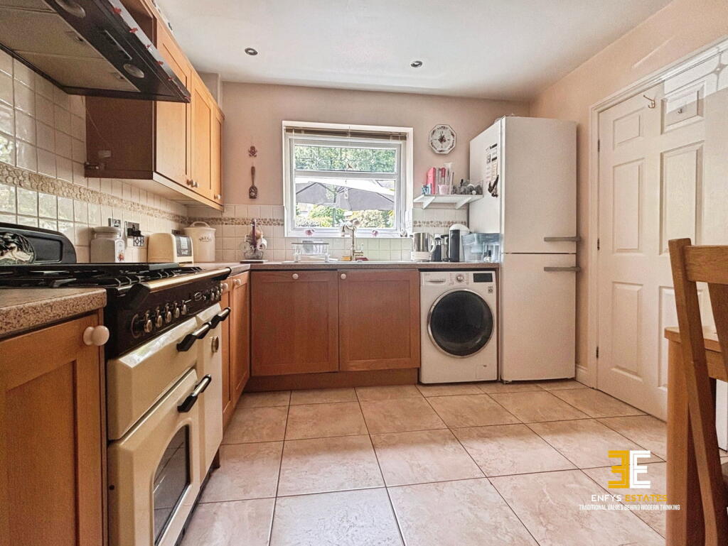 House in Llandudno, Dolgarrog - More