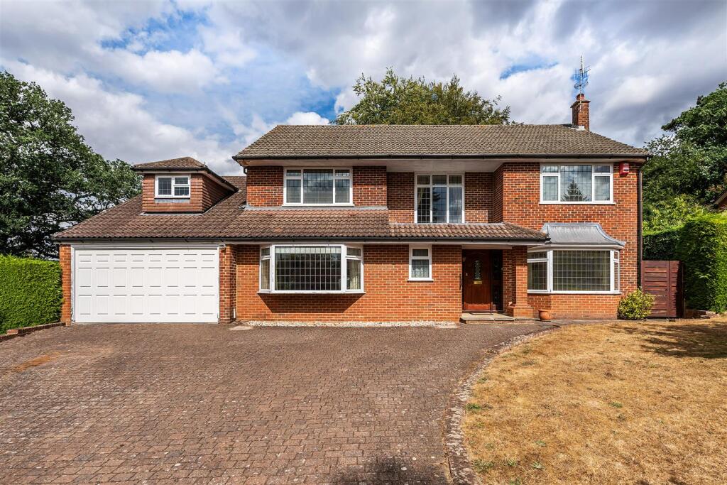 Main image of property: Quarry Close, Oxted