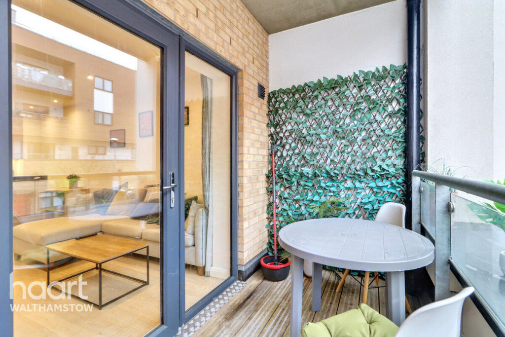 Main image of property: Thornbury Way, London