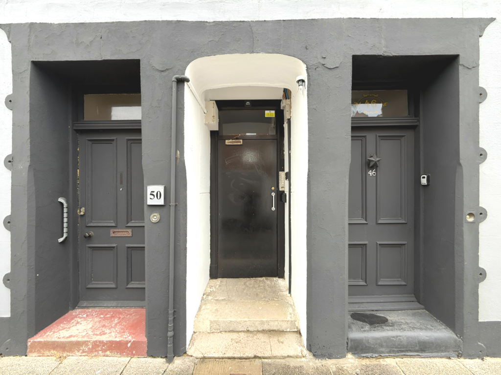 Apartment in Glasgow - View 2