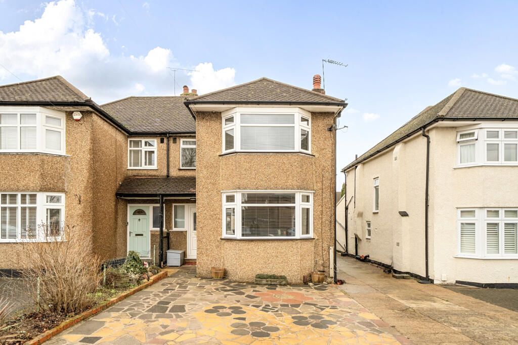 Main image of property: Hunters Hill, Ruislip