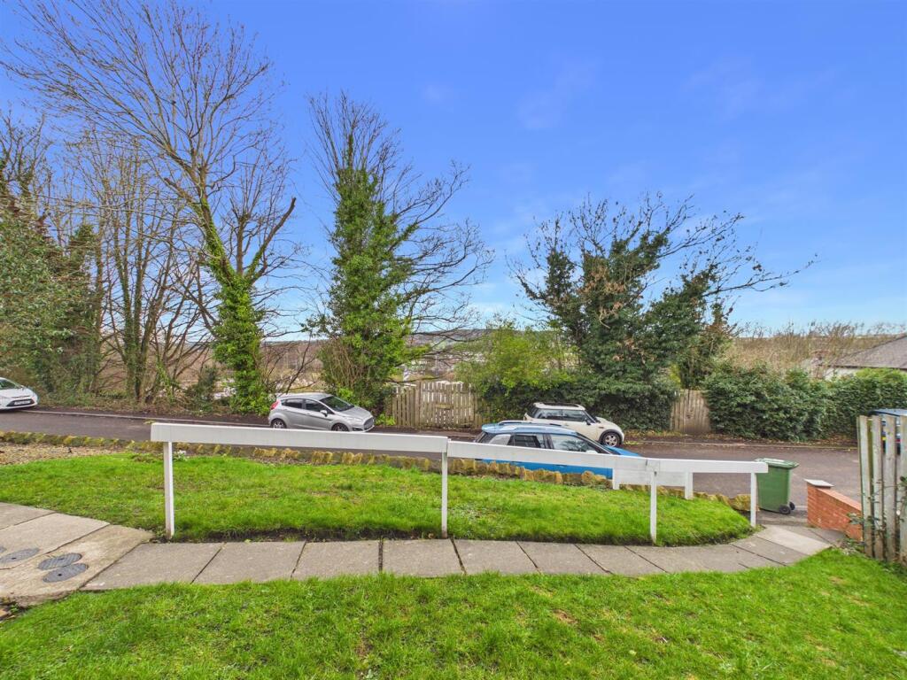 Glenside Court, Brackenbeds Road, Low Fell photo 4