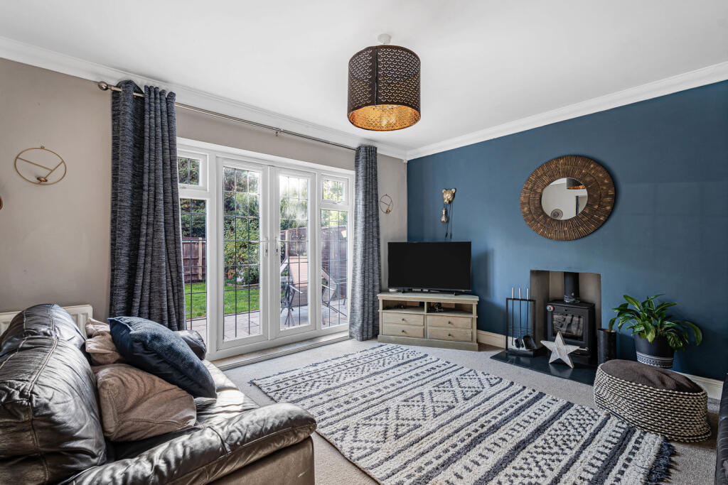 House in Guildford - View 5