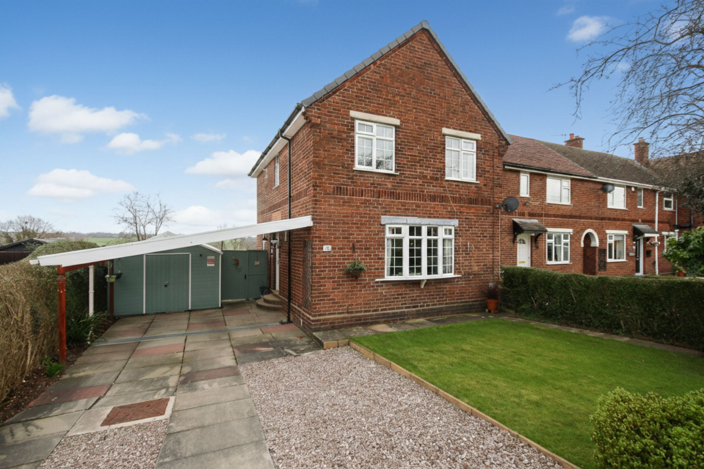 3-bed terraced on Keepers Lane, Weaverham, CW8, £230,000