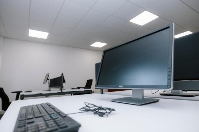 500 sqft office