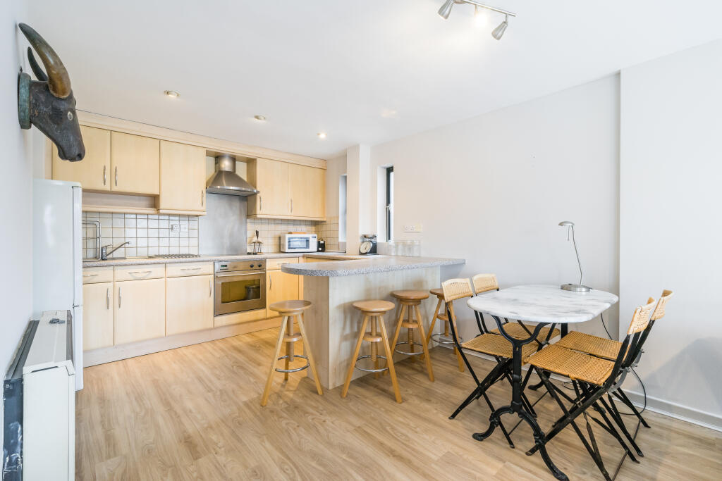 Apartment in London - View 4