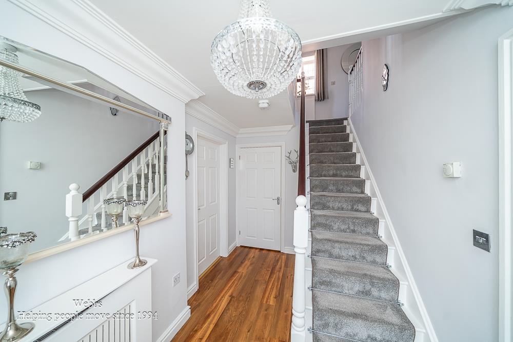 House in Walsall, High Heath - More