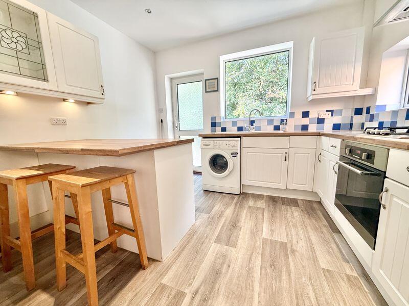 Seaward Avenue, Southbourne photo 2