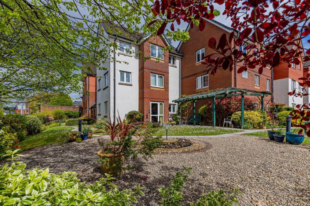 1-bed house on Fidlas Road, Cardiff, £110,000