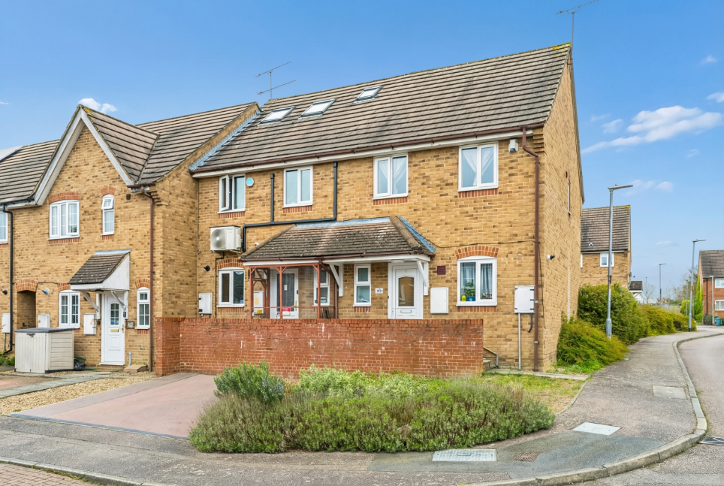 Main image of property: Alexander Gate, Stevenage, Hertfordshire, SG1