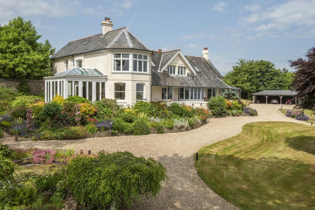 Main image of property: Parsons Hill, Porlock, Minehead