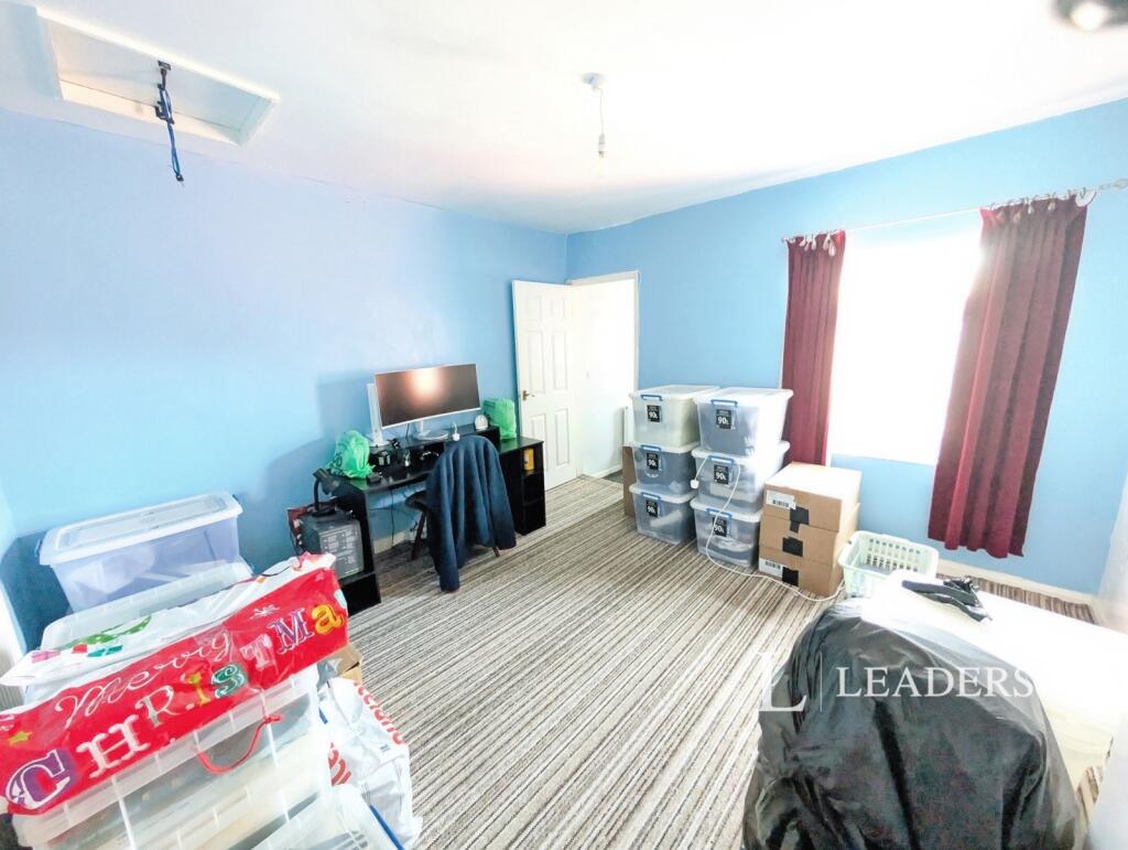 House in Ashfield, Sutton in Ashfield, Nottinghamshire - View 5