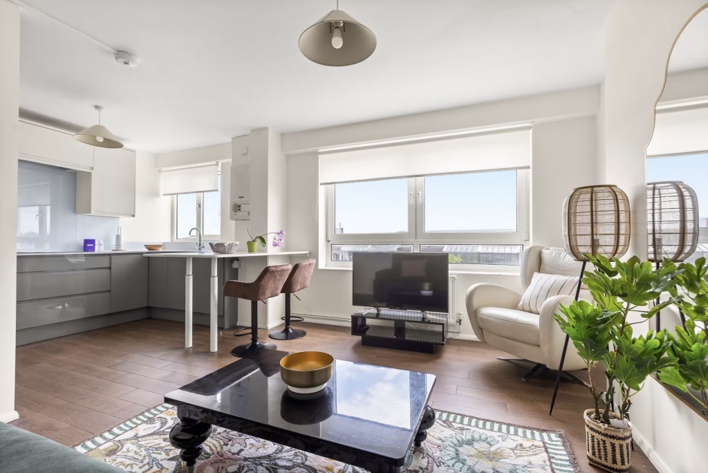 Apartment in London - View 2