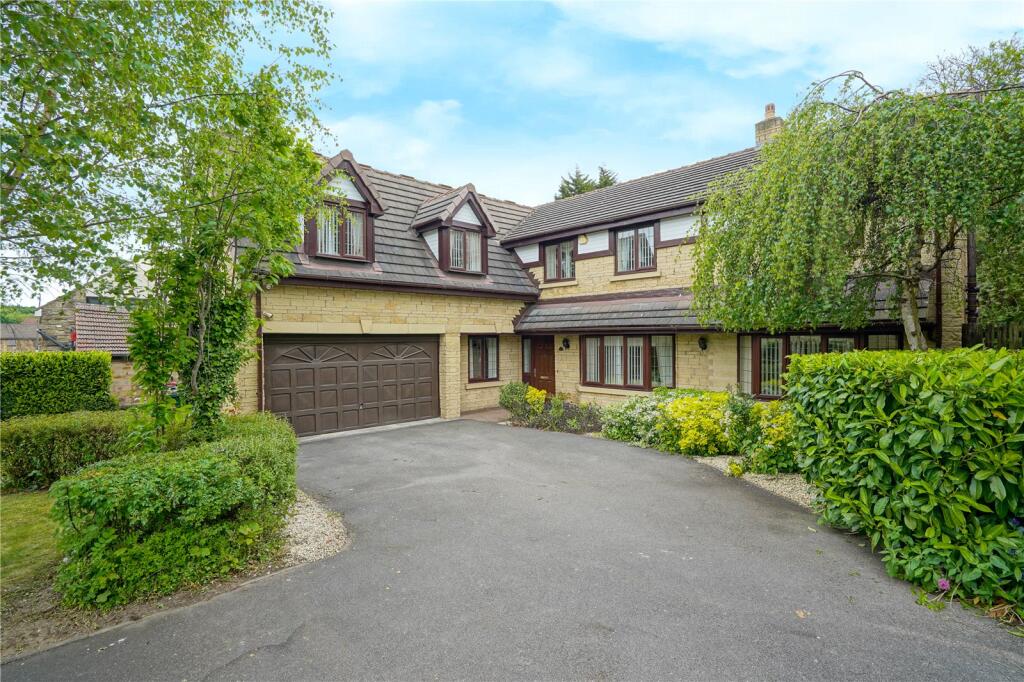 Main image of property: Beeden Close, Thrybergh, Rotherham, South Yorkshire, S65