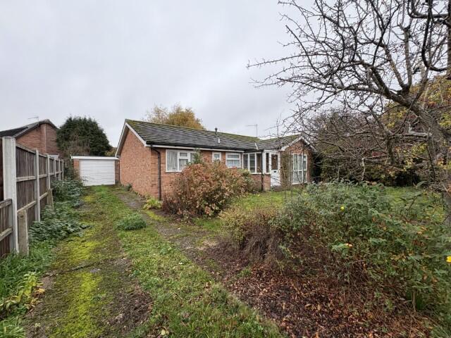 3-bed detached on 12 Litester Close, North Walsham, Norfolk NR28 9JA, £180,000